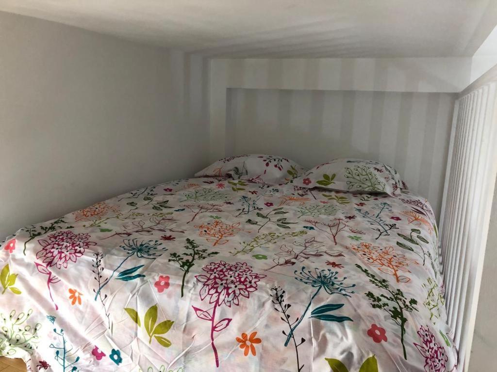 Apartamento Studyo Cosy 400 Metre Sacre Ceour París Exterior foto